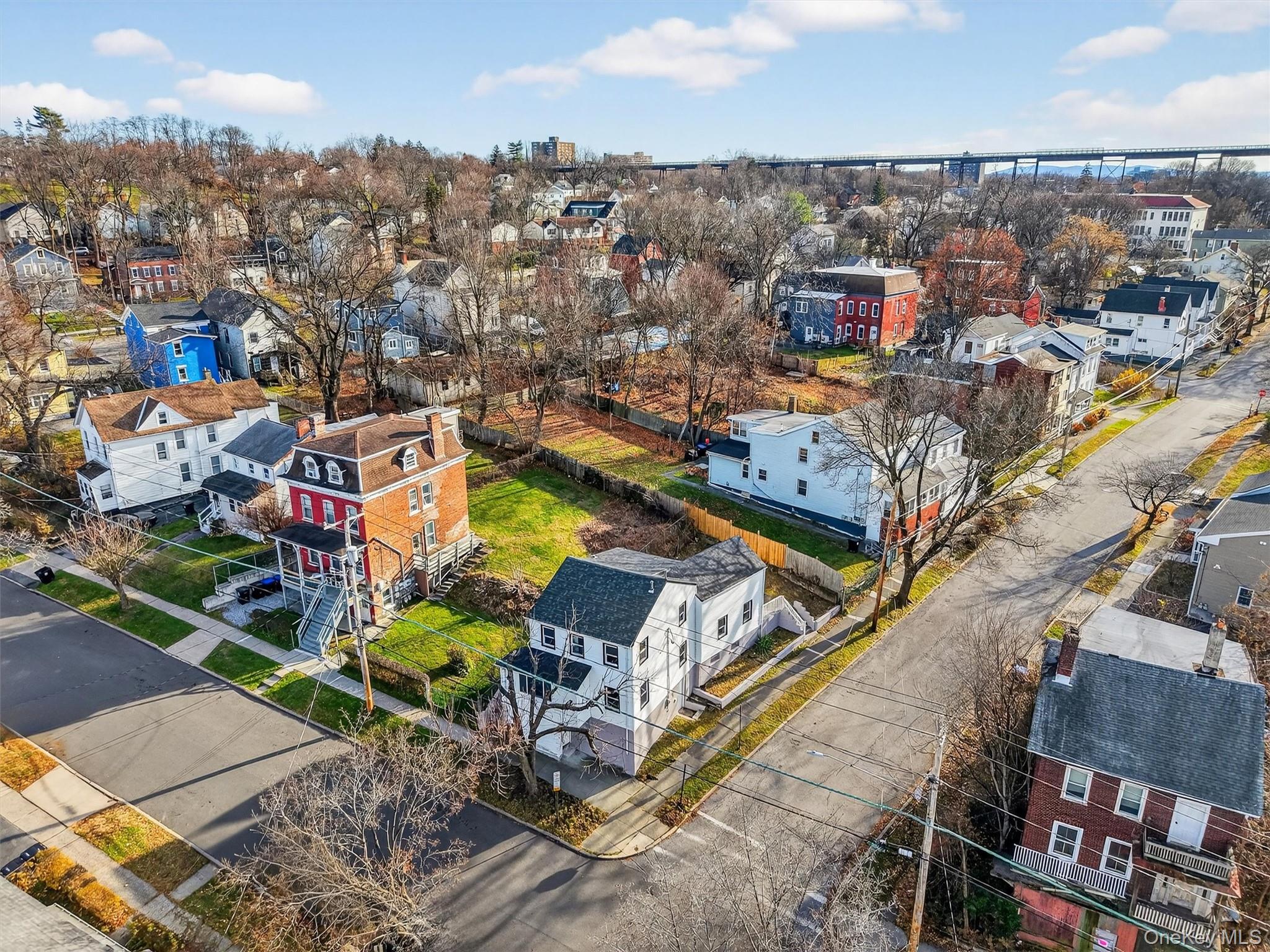 #19 photo, 27 Spruce Street, 뉴욕주 Poughkeepsie , NY 12601