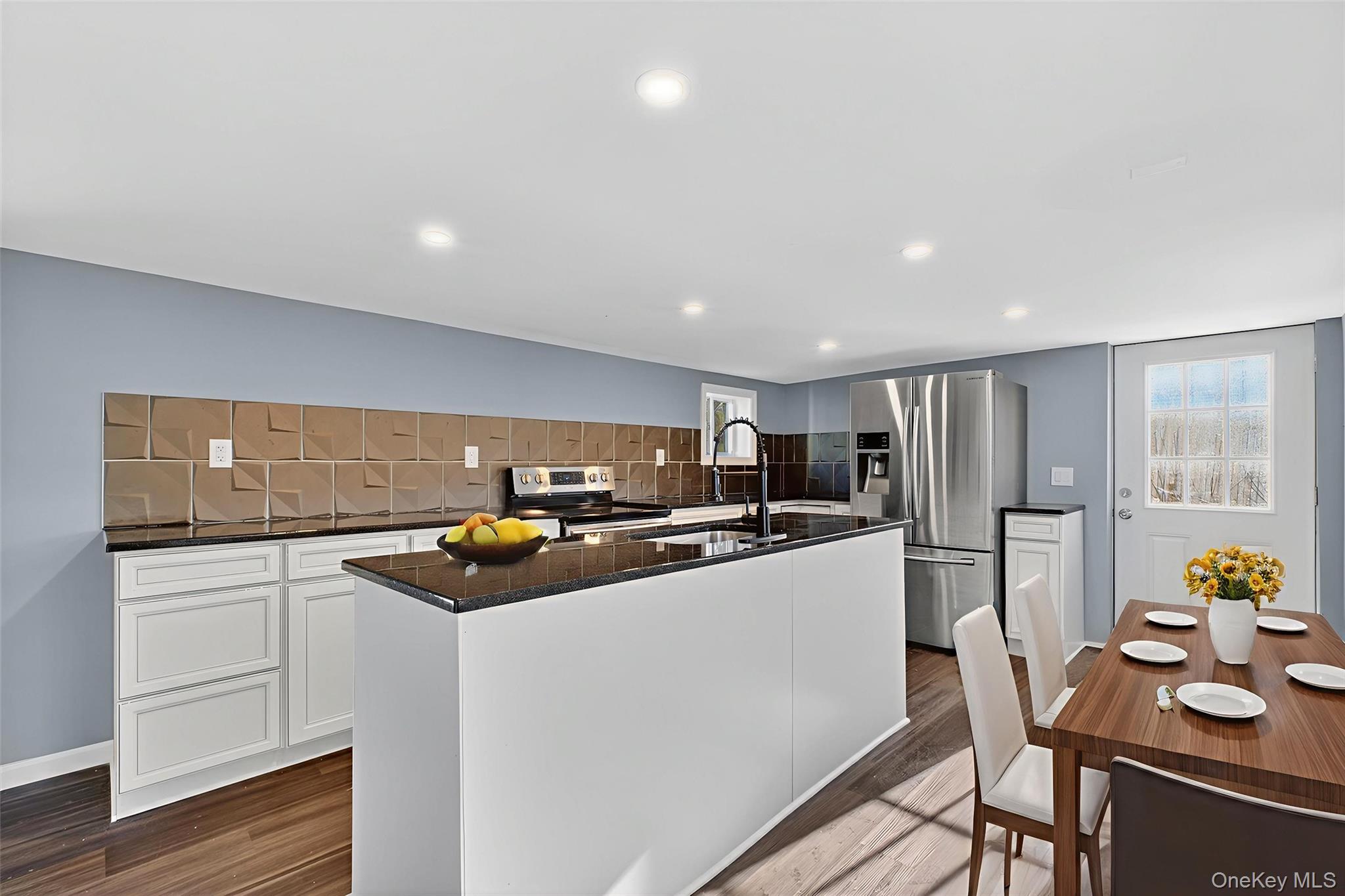 #4 photo, 27 Spruce Street, 뉴욕주 Poughkeepsie , NY 12601