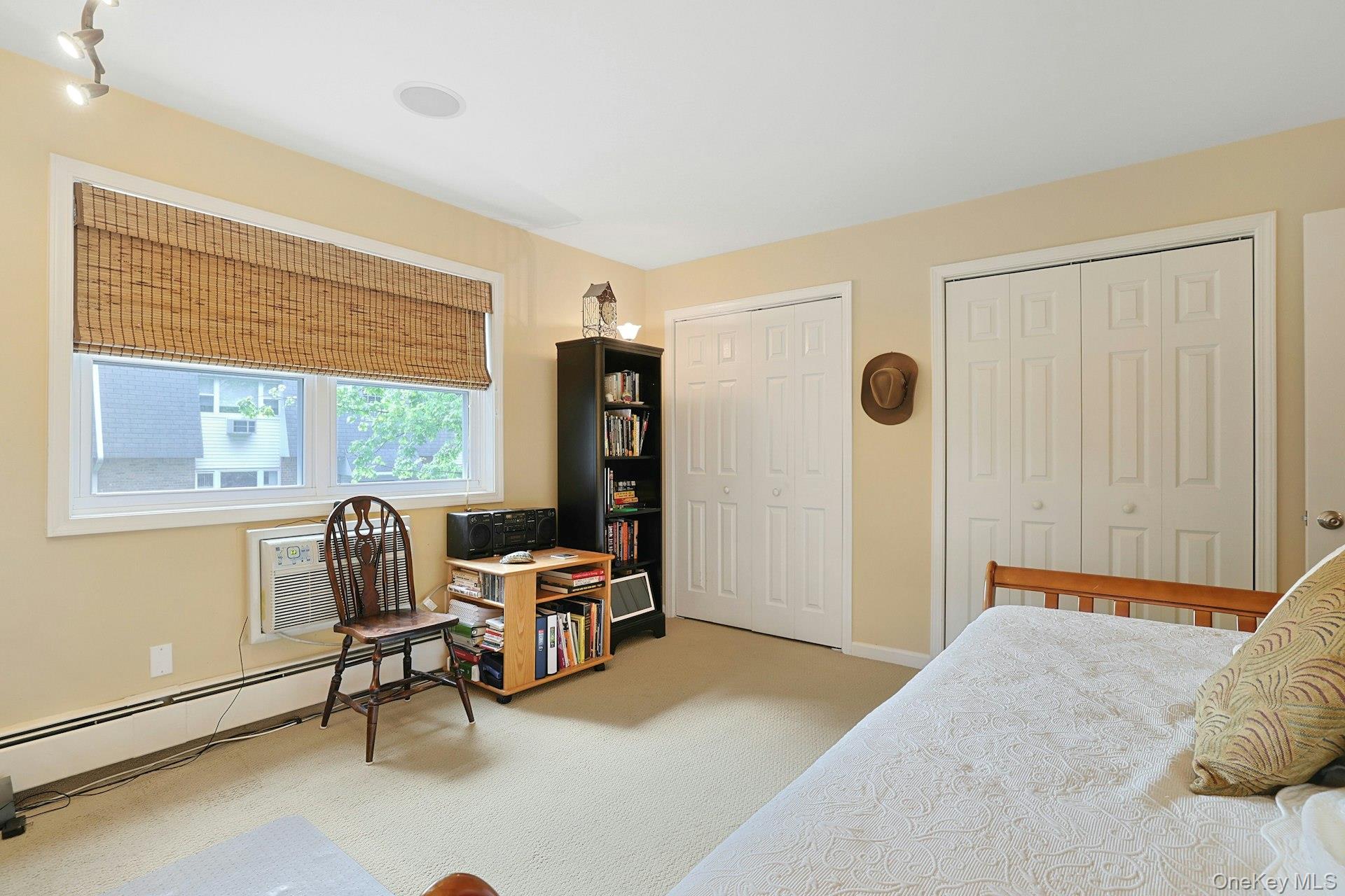 #20 photo, 9 Somerset Drive, Suffern , NY 10901