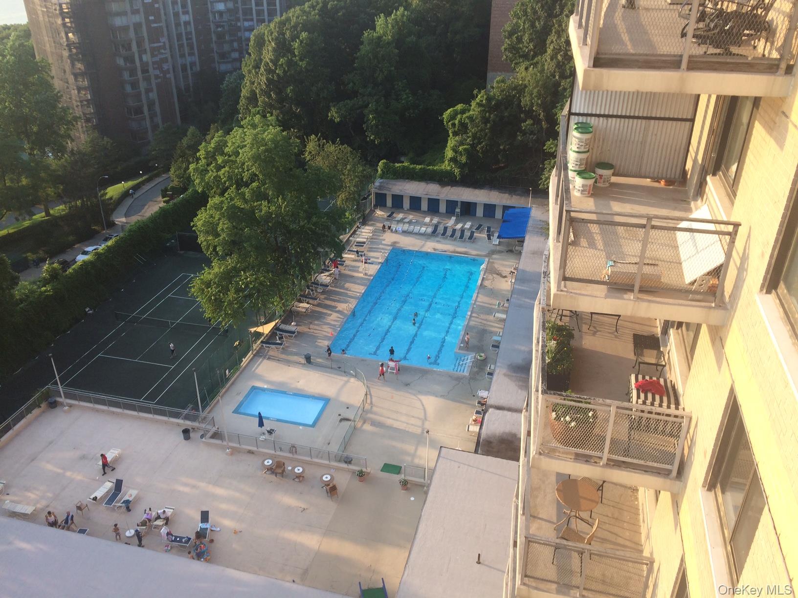 #11 photo, 3671 Hudson Manor Terrace, 브롱크스 Bronx , NY 10463