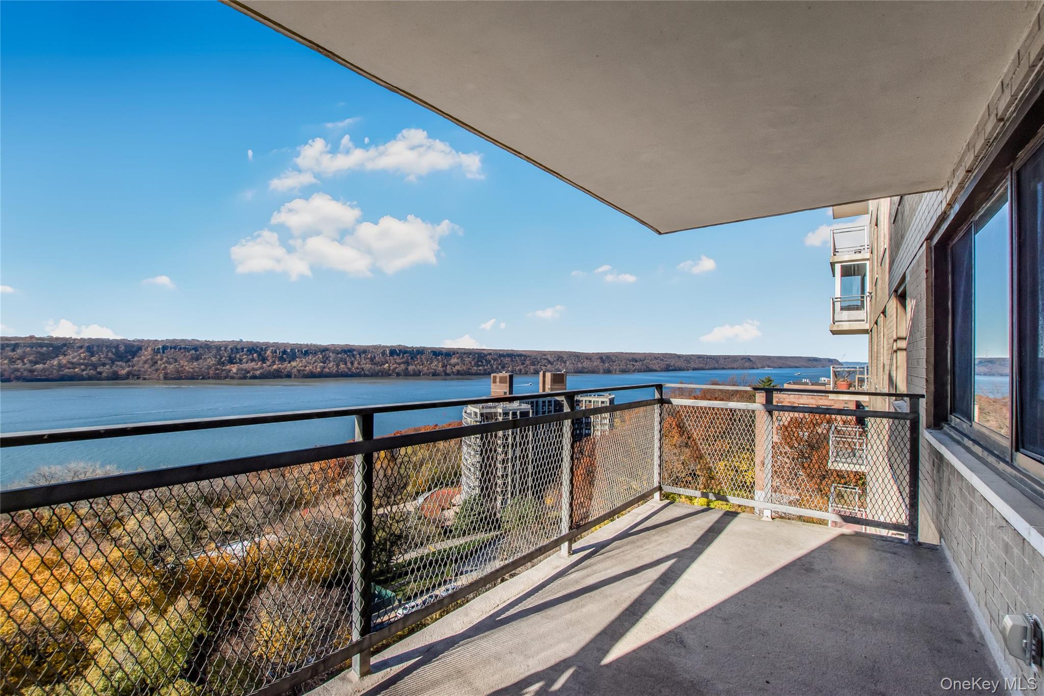 #7 photo, 3671 Hudson Manor Terrace, 브롱크스 Bronx , NY 10463