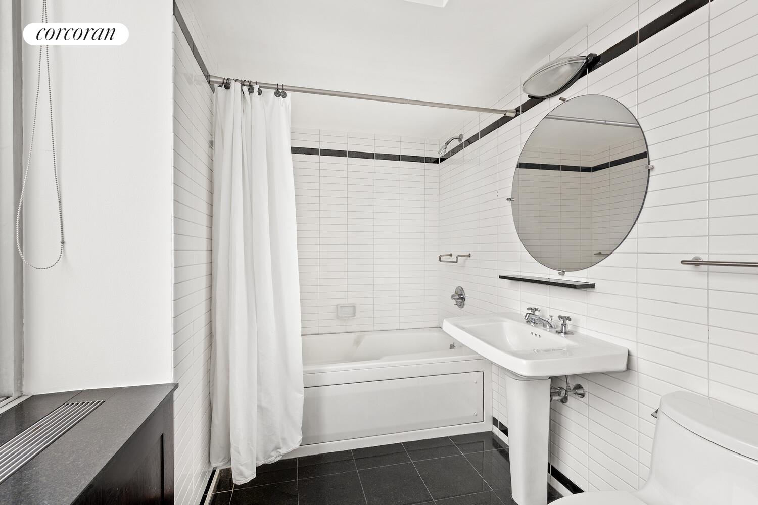 #12 photo, 360 E 88TH Street, मैनहटन Yorkville , NY 10128