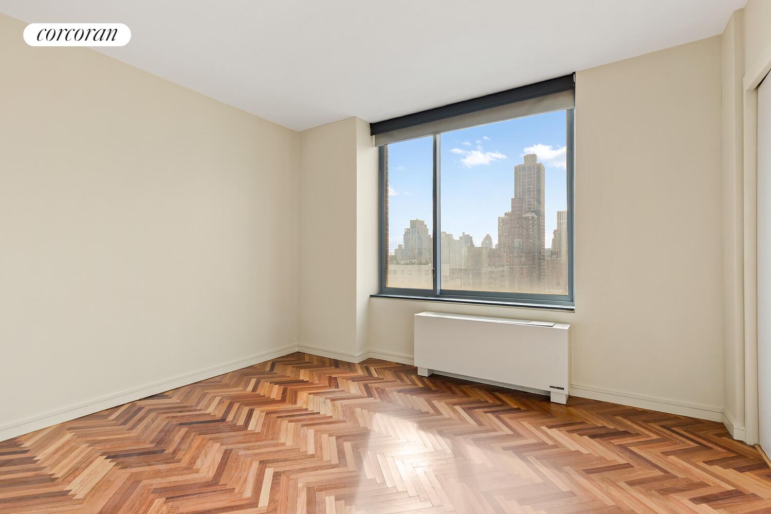 #7 photo, 360 E 88TH Street, Yorkville , NY 10128