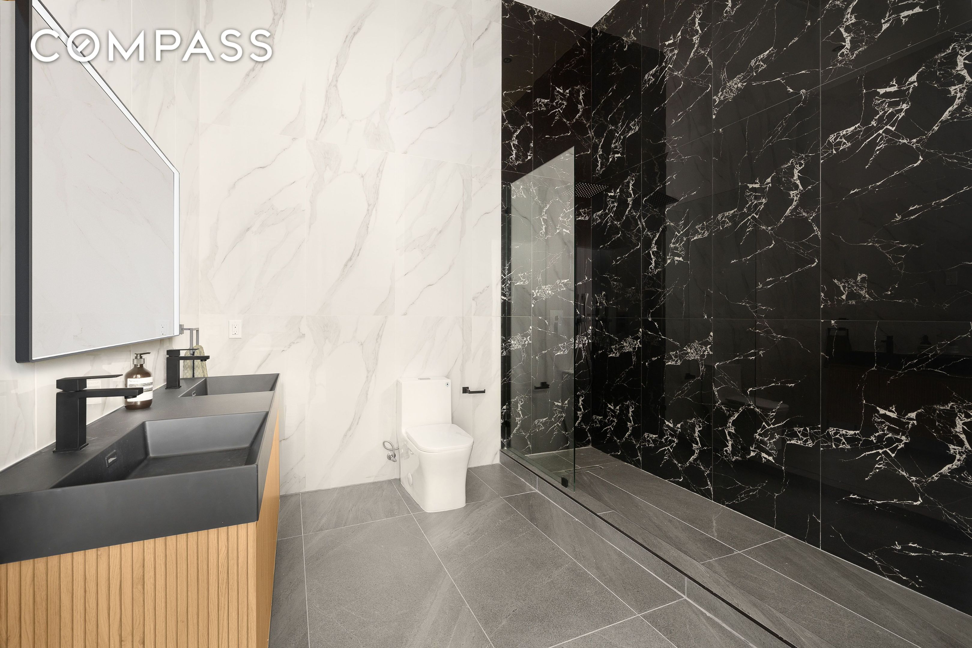 #8 photo, Brooklyn, Williamsburg , NY 11211