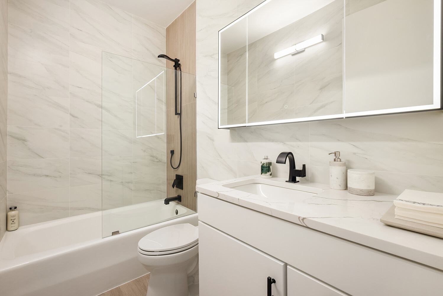 #16 photo, 350 ALBANY Street, Battery Park City , NY 10280