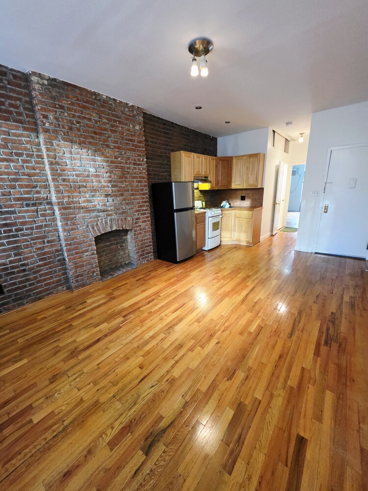 #2 photo, 340 ATLANTIC Avenue, Boerum Hill , NY 11201