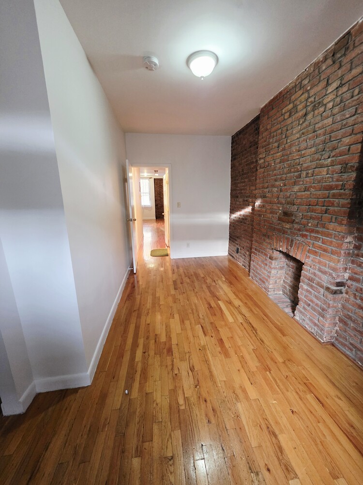 #3 photo, 340 ATLANTIC Avenue, Boerum Hill , NY 11201