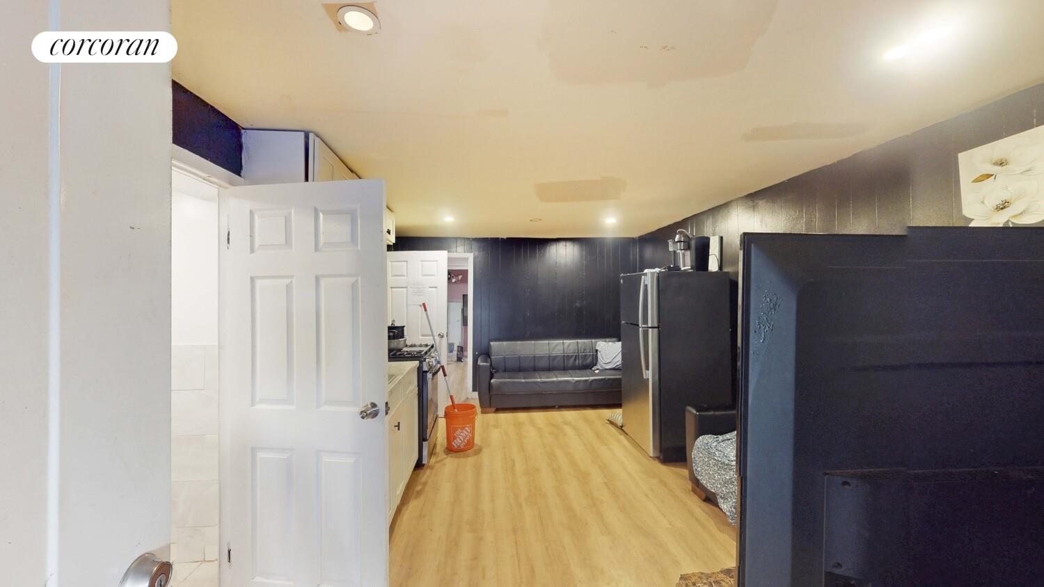 #20 photo, 923 ASHFORD Street, New Lots , NY 11207