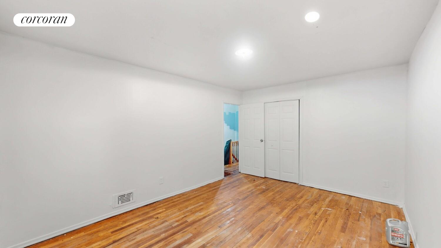 #9 photo, 923 ASHFORD Street, New Lots , NY 11207