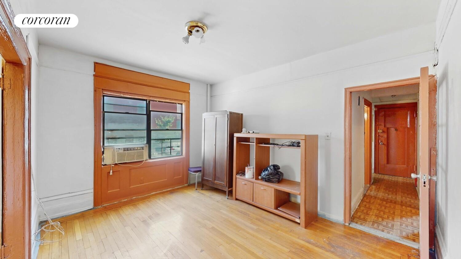 #7 photo, Astoria, Astoria , NY 11106