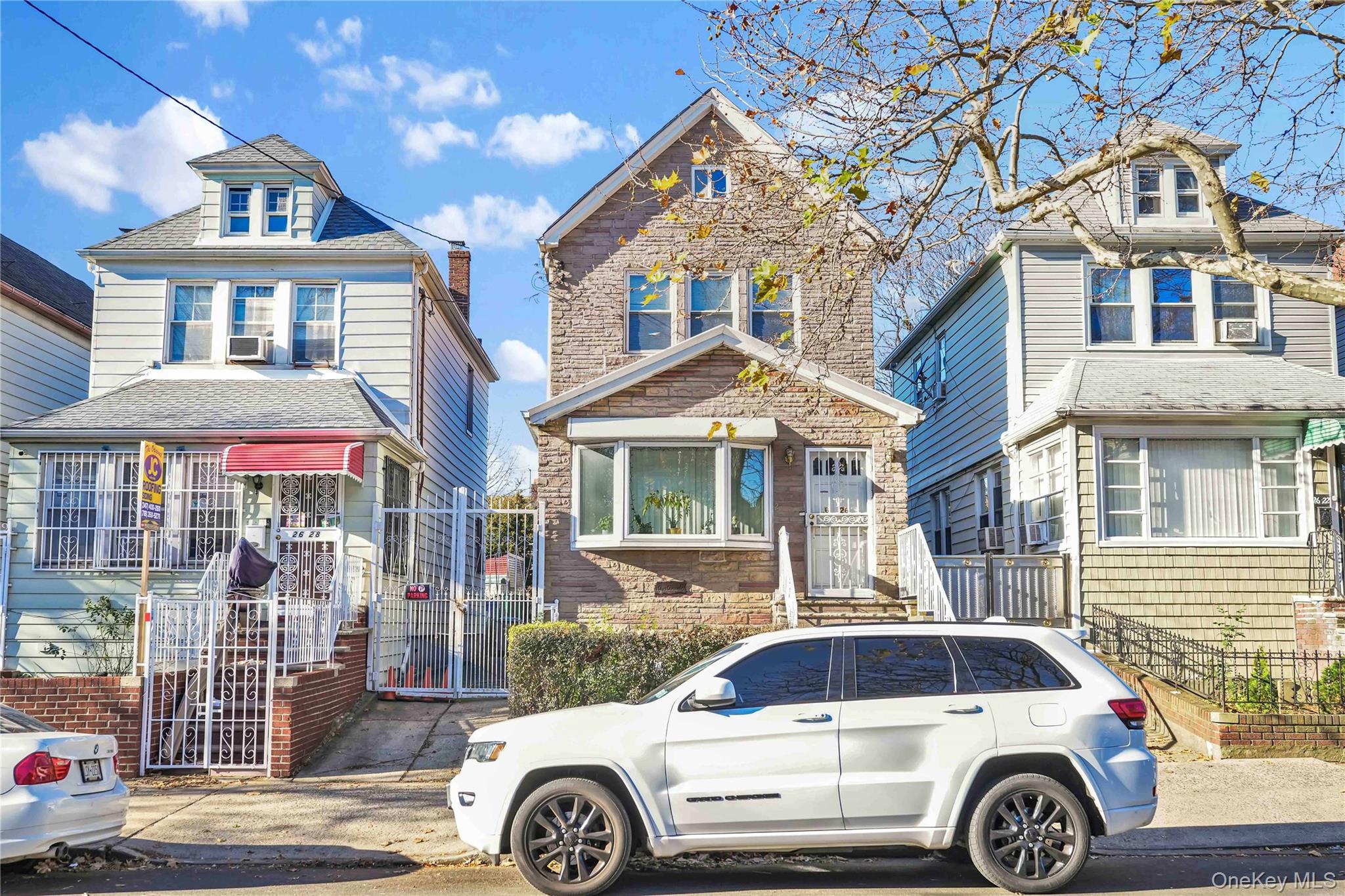 #2 photo, 26-26 94th Street, 皇后区 艾姆赫斯特 East Elmhurst , NY 11369