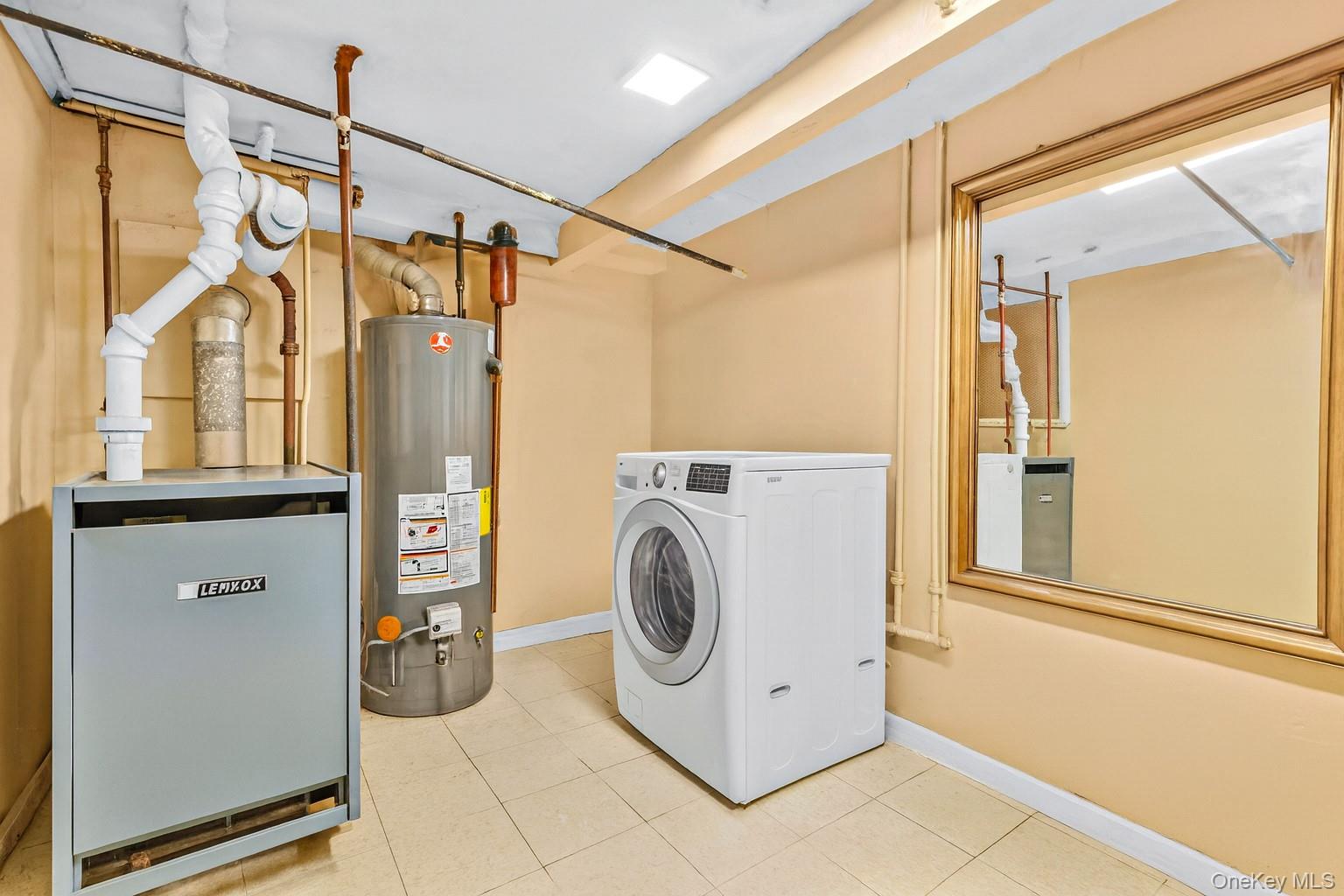 #20 photo, 26-26 94th Street, 皇后区 艾姆赫斯特 East Elmhurst , NY 11369