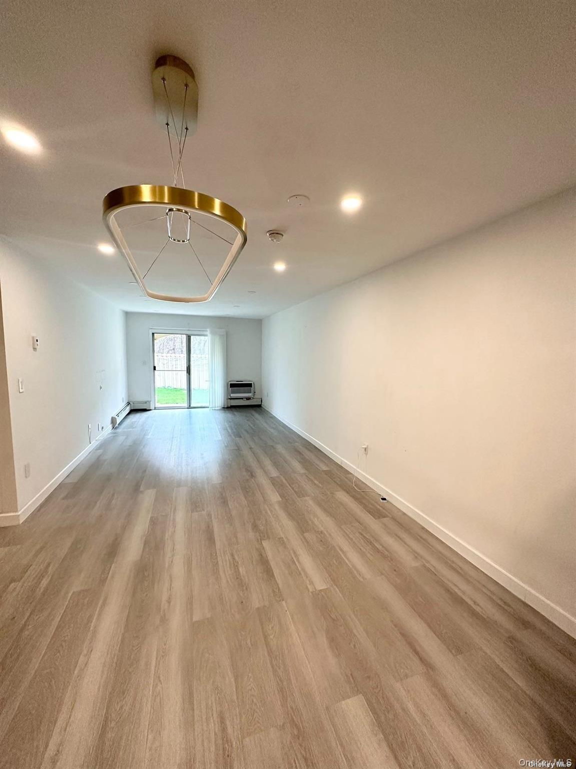 #11 photo, 13-36 Robin Lane, Bayside , NY 11360