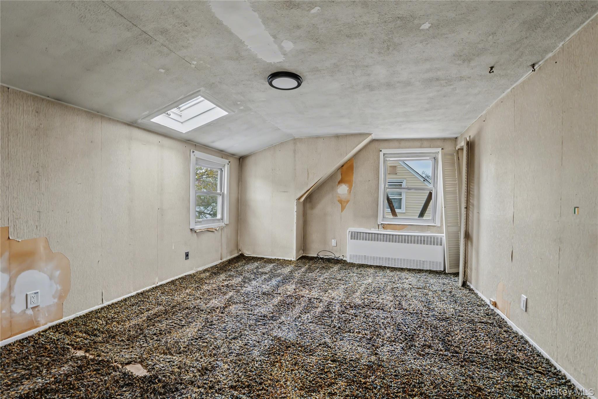 #16 photo, 1927 Franklin Road, ناسو Valley Stream , NY 11580