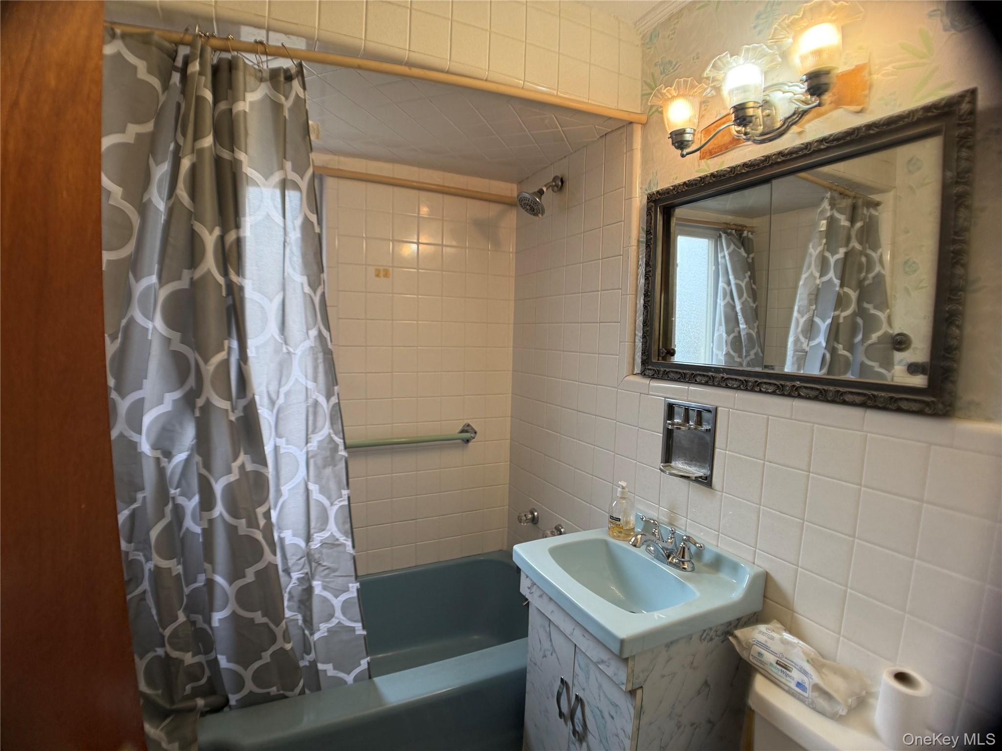 #5 photo, 1927 Franklin Road, Valley Stream , NY 11580