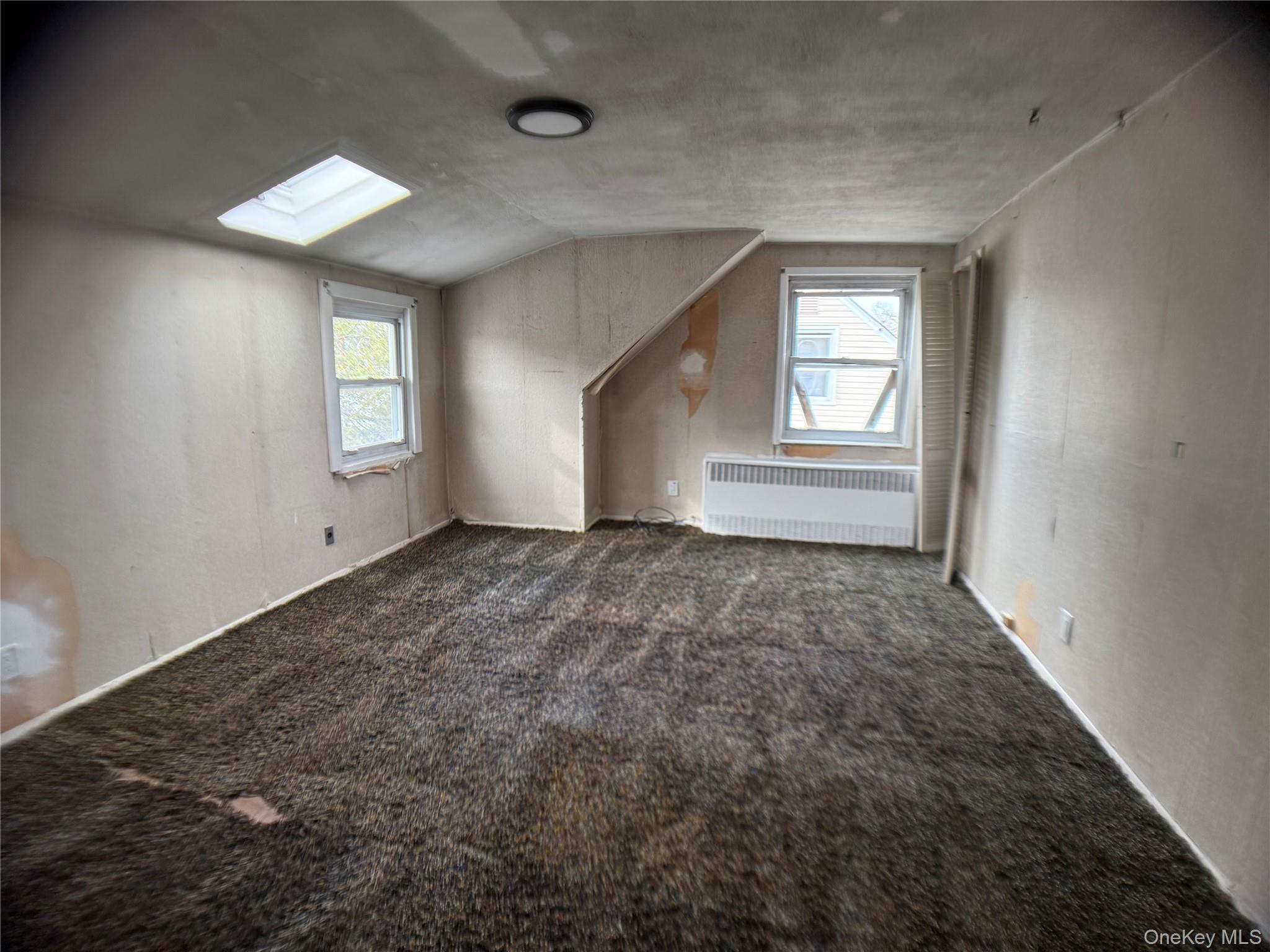 #8 photo, 1927 Franklin Road, Valley Stream , NY 11580