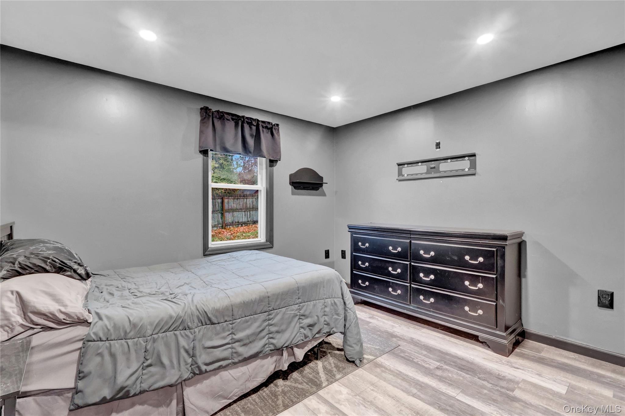 #15 photo, 27 Kirby Lane, Саффолк ‖ Ronkonkoma , NY 11779