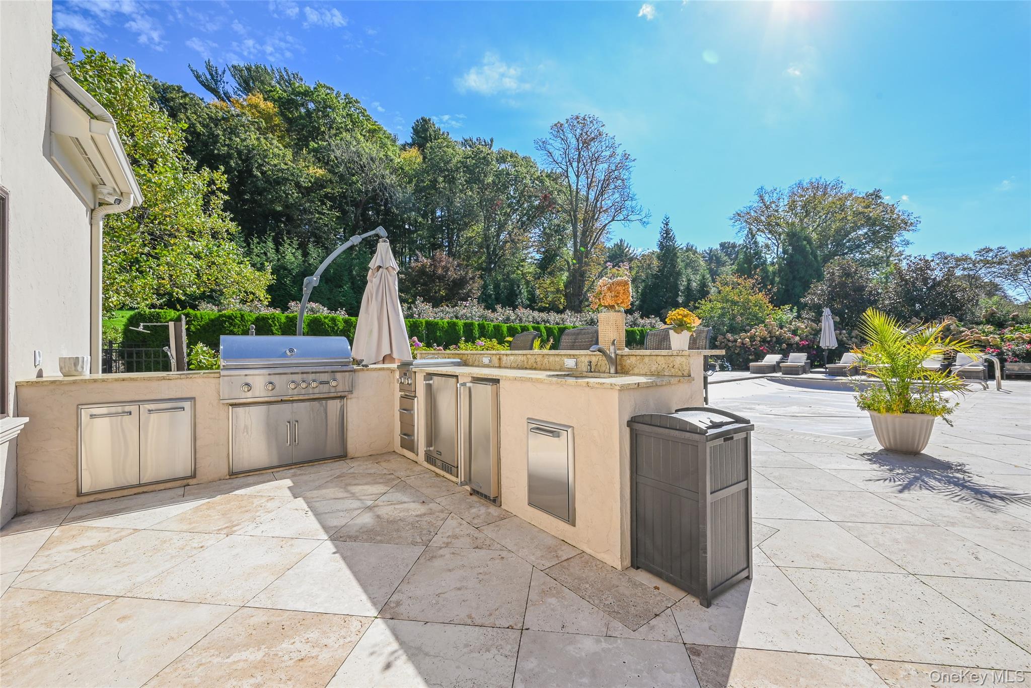 #14 photo, 15 High Ridge Lane, Matinecock , NY 11771