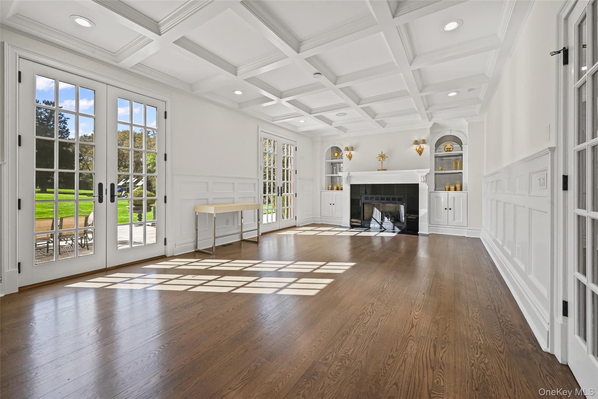 #5 photo, 15 High Ridge Lane, Matinecock , NY 11771