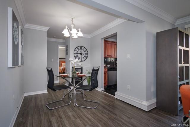 #5 photo, 675 Conklin Street, מחוז נסאו Farmingdale , NY 11735