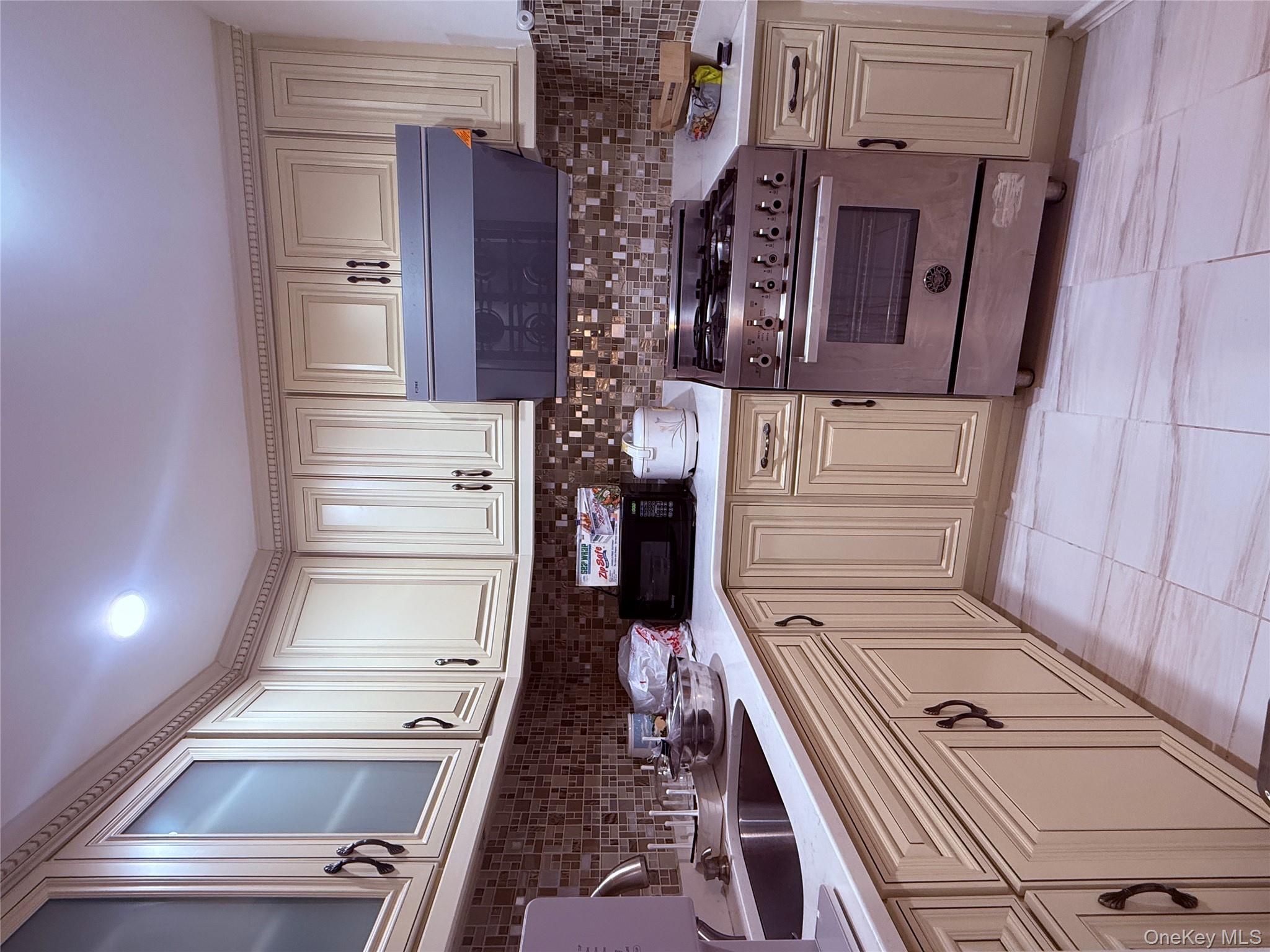 #7 photo, 144-54 Sanford Avenue, Куинс ‖ Flushing , NY 11354