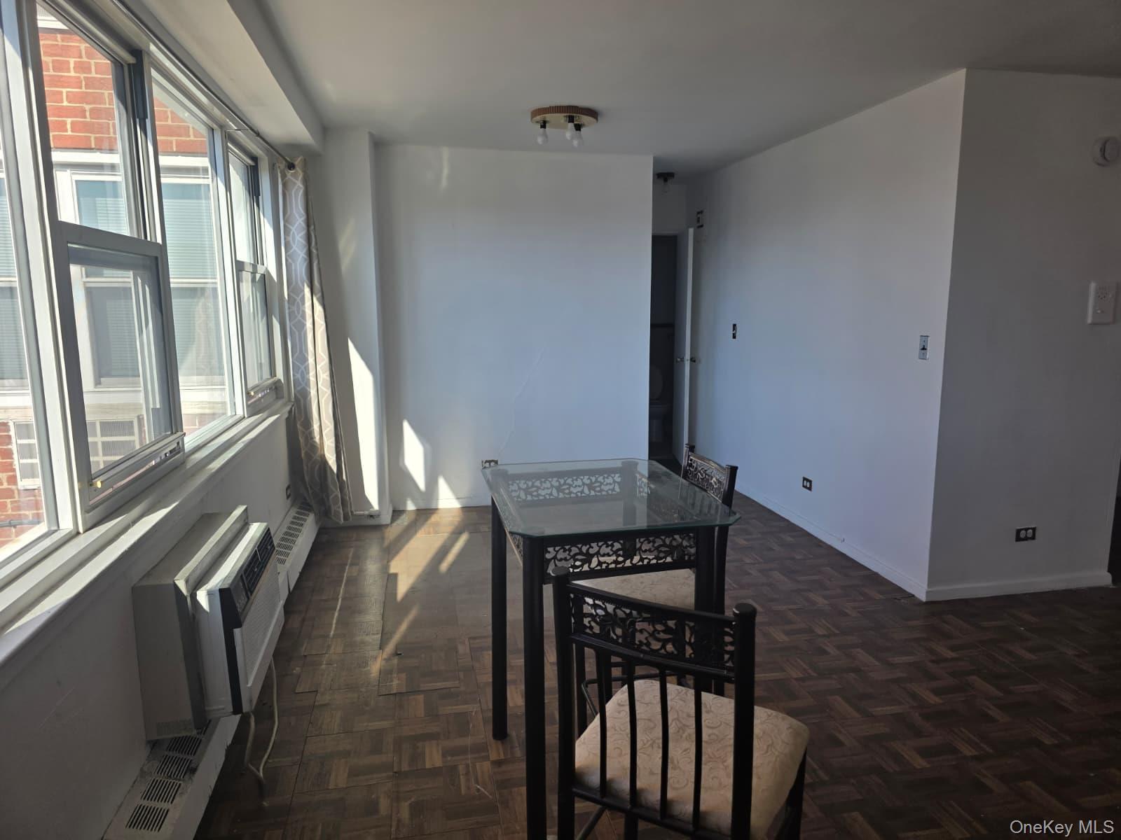 #11 photo, 16420 Highland Avenue, Jamaica Hills , NY 11432