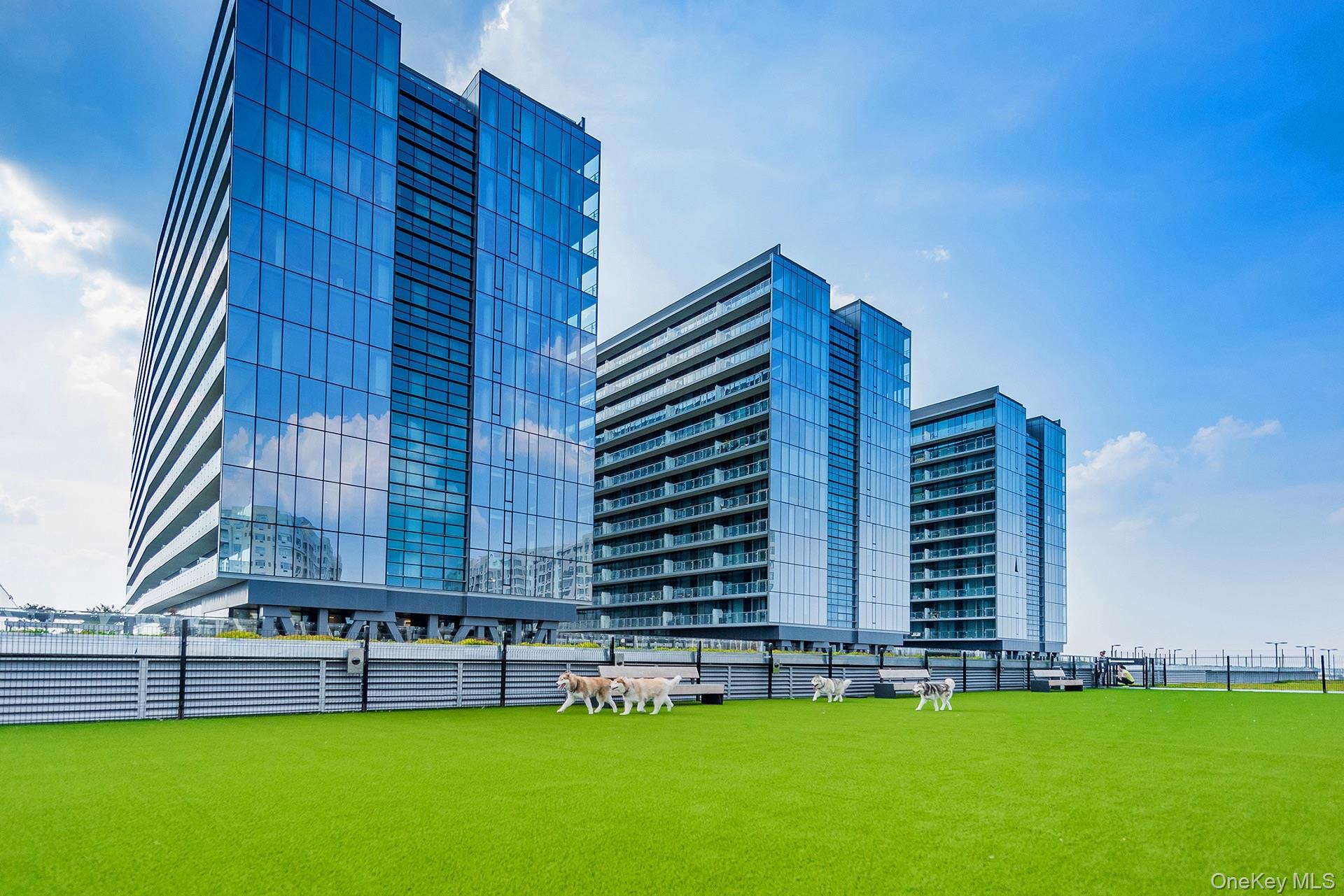 #1 photo, 131-03 40th Road, Куинс ‖ Flushing , NY 11354