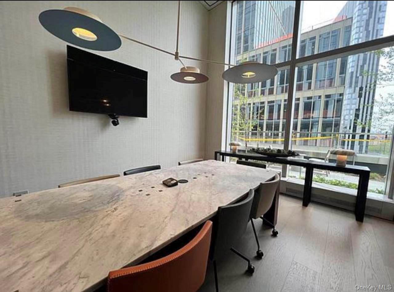 #11 photo, 131-03 40th Road, Куинс ‖ Flushing , NY 11354