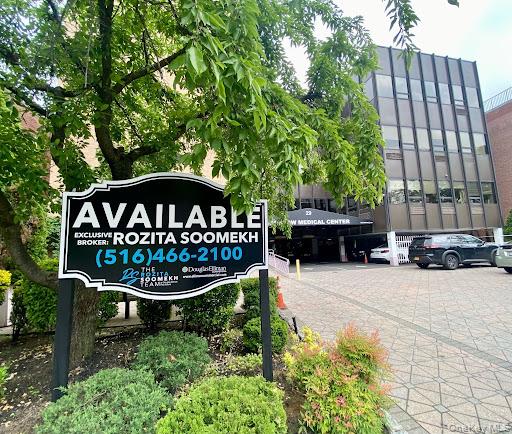 #1 photo, 29 Barstow, Great Neck , NY 11021