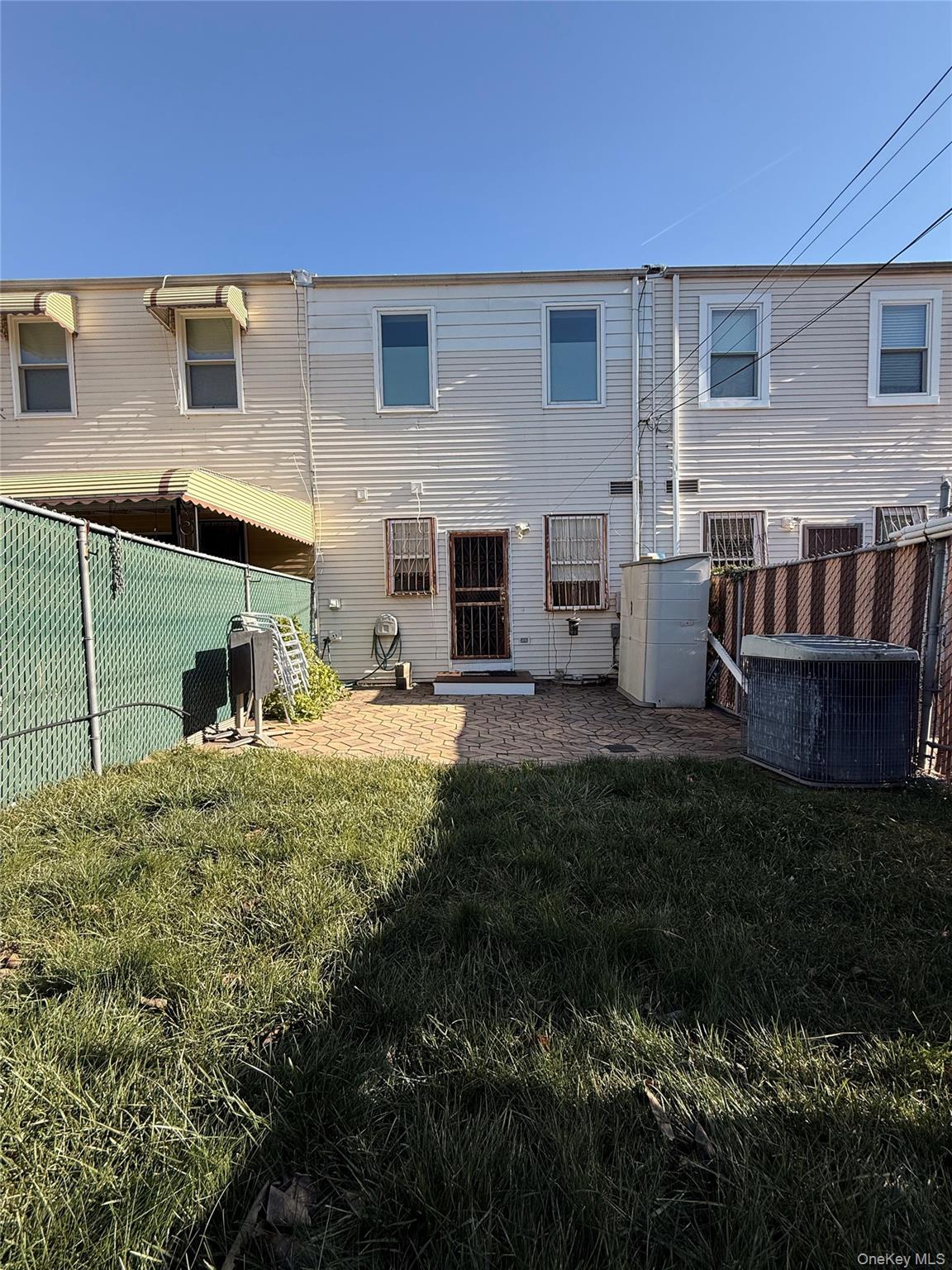 #10 photo, 406 Hinsdale Street, Brooklyn , NY 11207