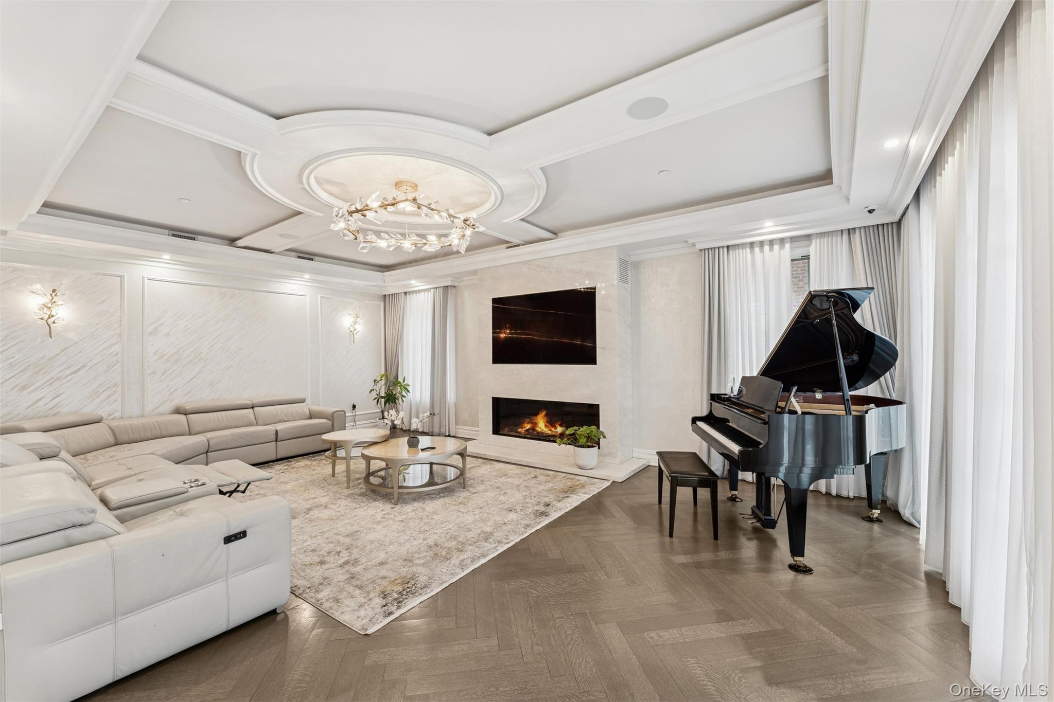 #4 photo, 81-05 139th Street, Briarwood , NY 11435