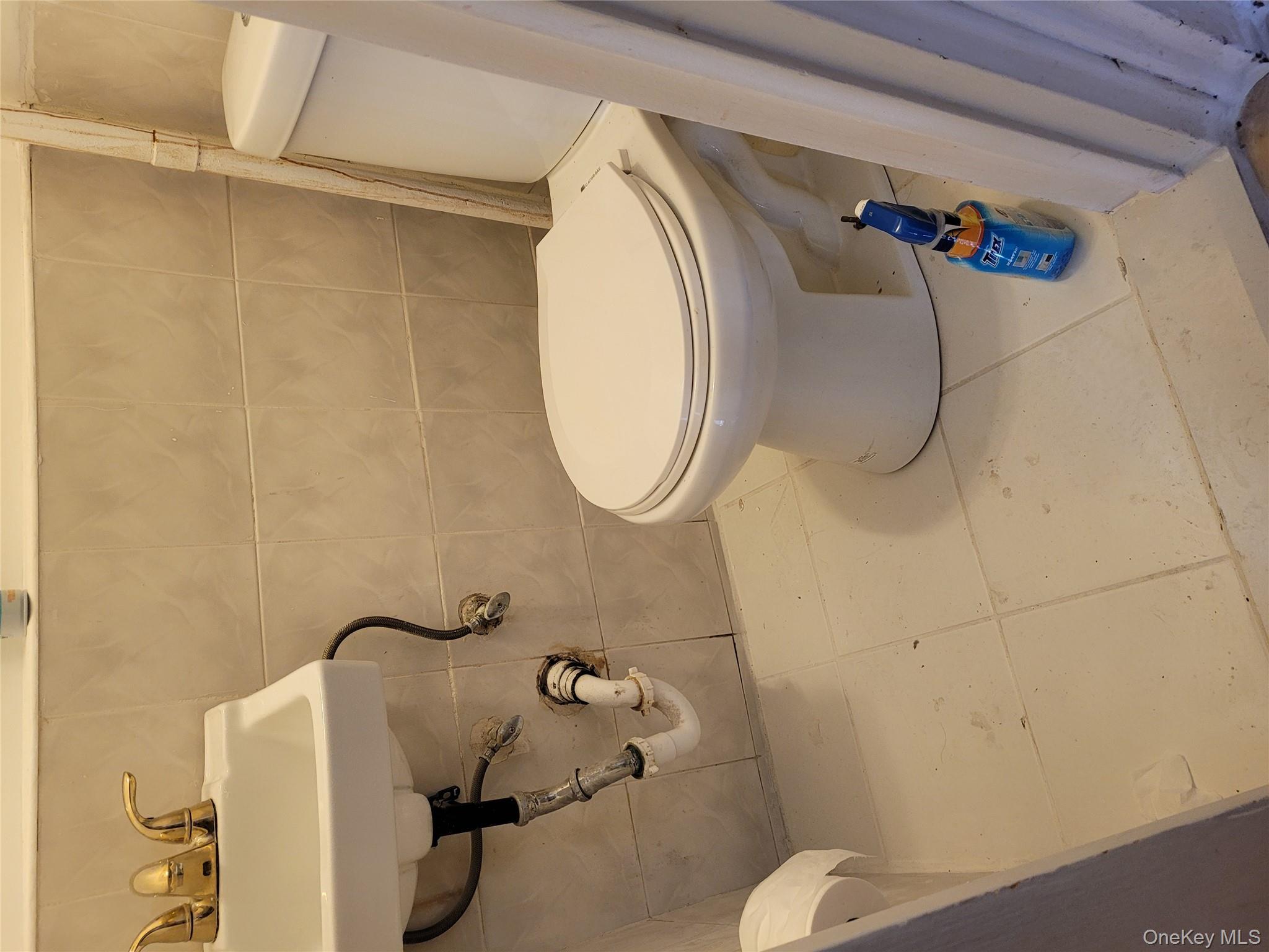 #16 photo, 229-11 141St Avenue, Laurelton , NY 11413