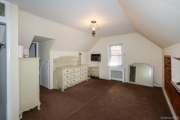 #15 photo, 665 FOCH Boulevard, Williston Park , NY 11596