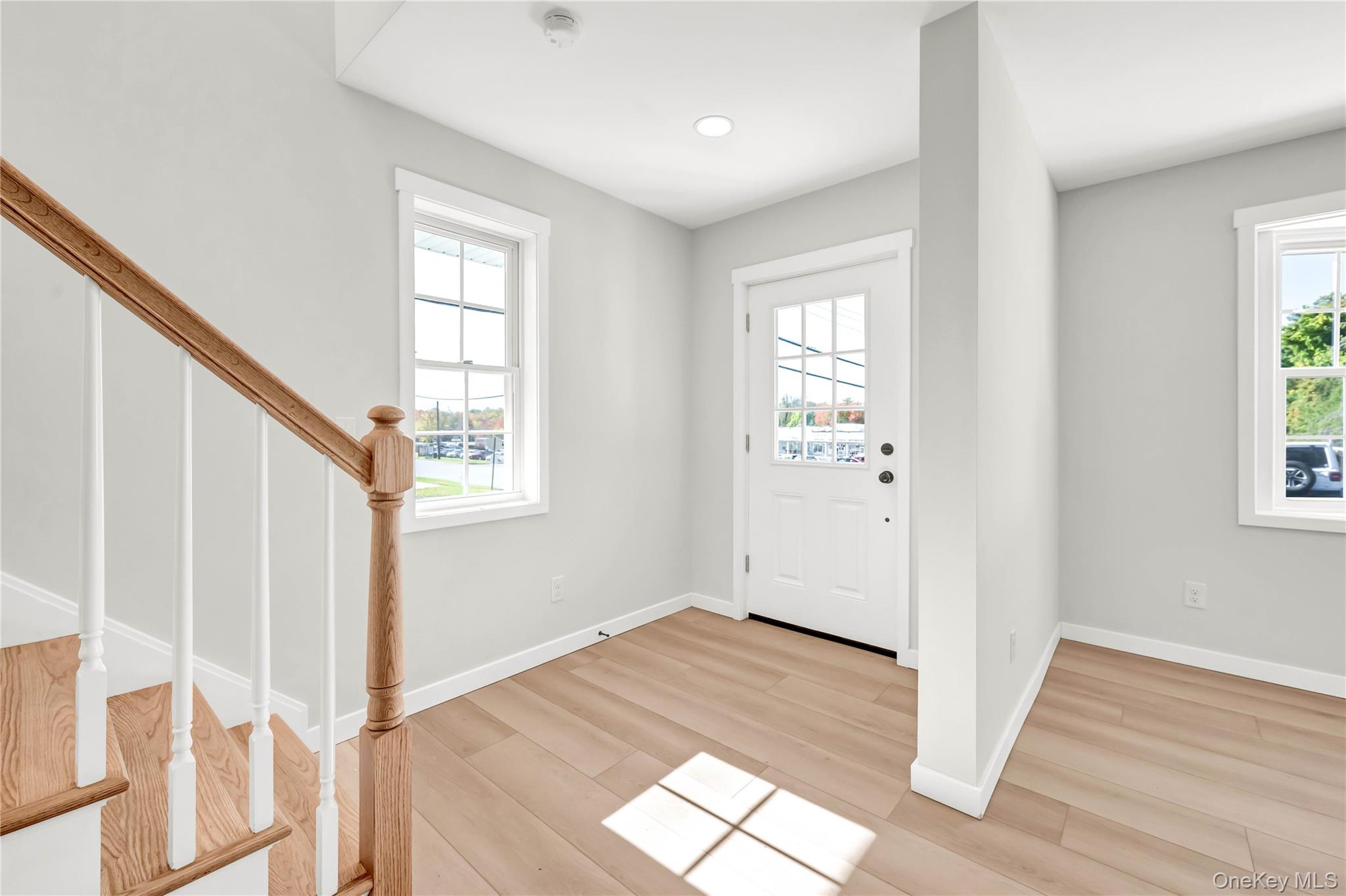 #11 photo, 670 E Main Street, Jefferson Valley , NY 10535