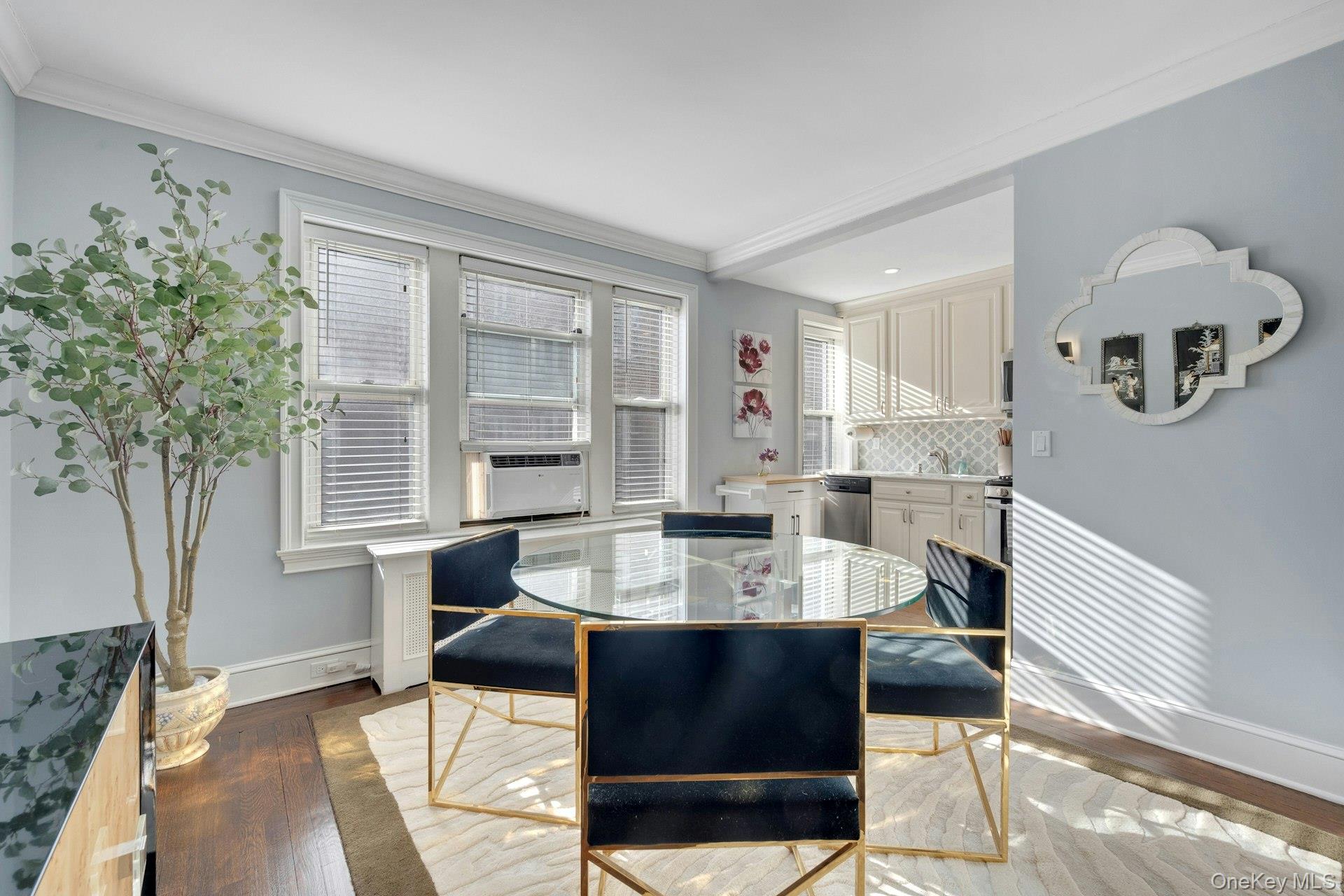 #9 photo, 280 Bronxville Road, 布朗士 Bronxville , NY 10708