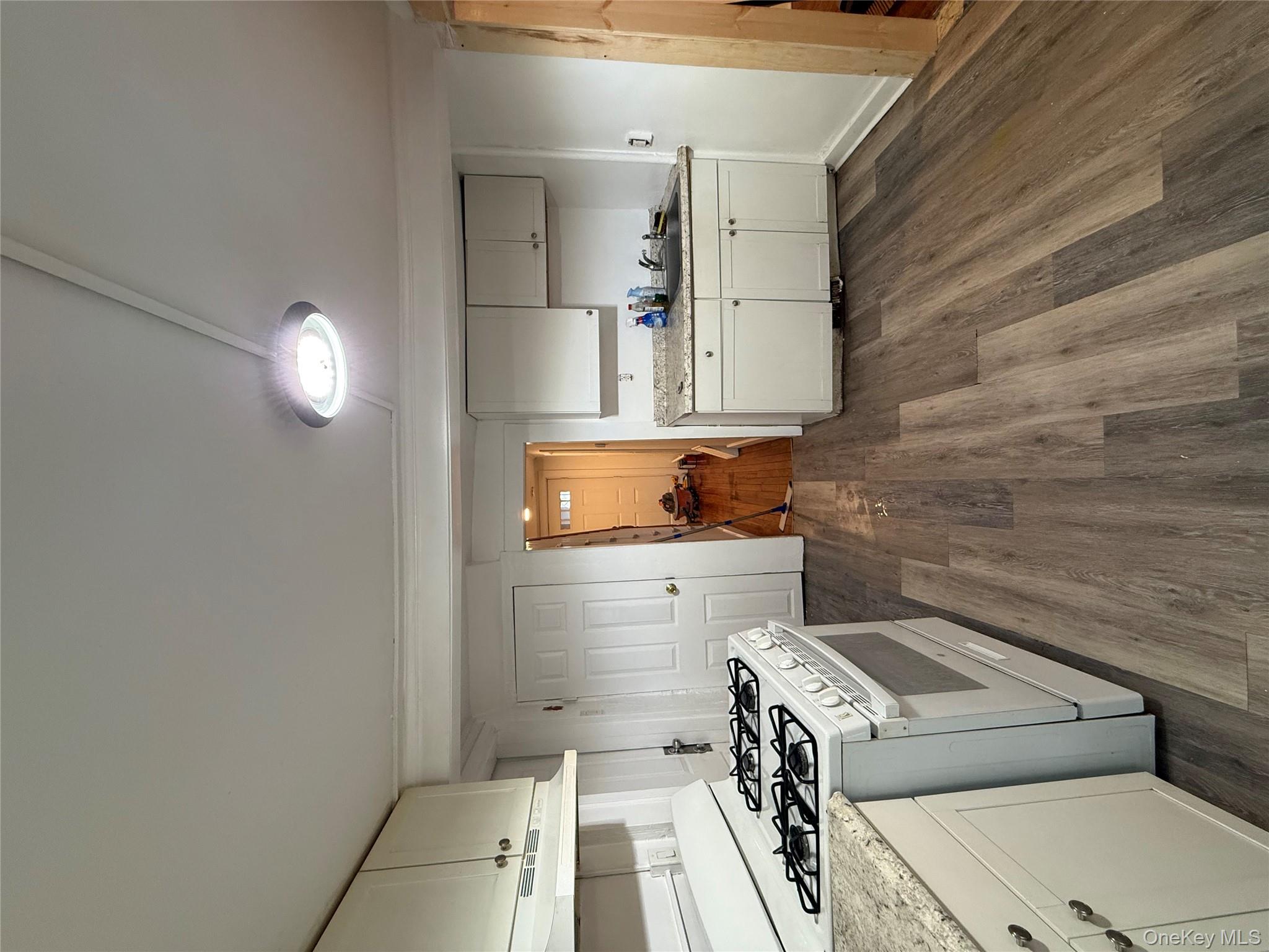 #3 photo, 95 S Hamilton Street, Poughkeepsie , NY 12601