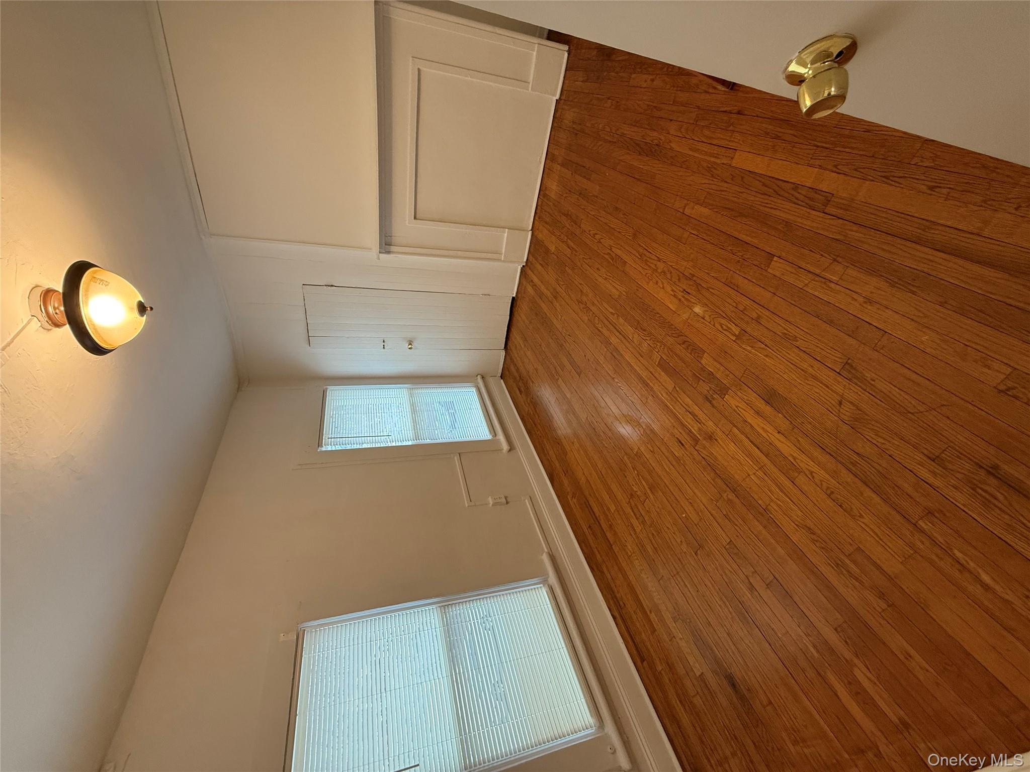 #8 photo, 95 S Hamilton Street, Poughkeepsie , NY 12601