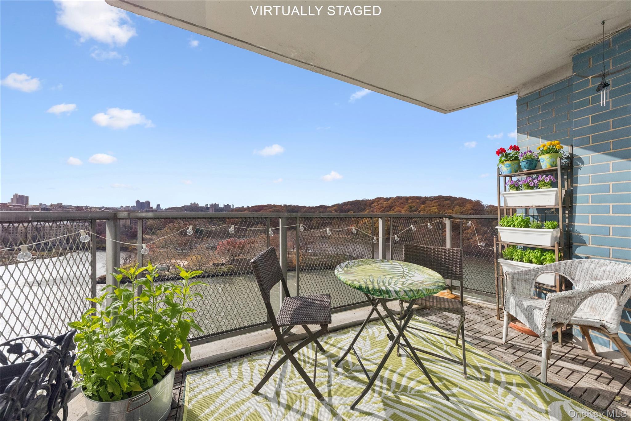 #4 photo, 2400 Johnson Avenue, Bronx , NY 10463