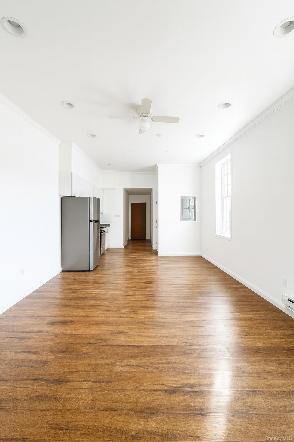 #2 photo, 422 Broadway, Monticello , NY 12701