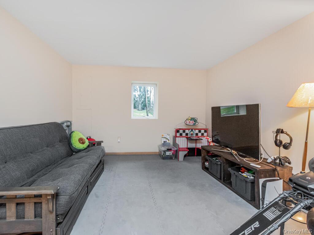 #15 photo, 70 Breckenridge Road, Mahopac , NY 10541