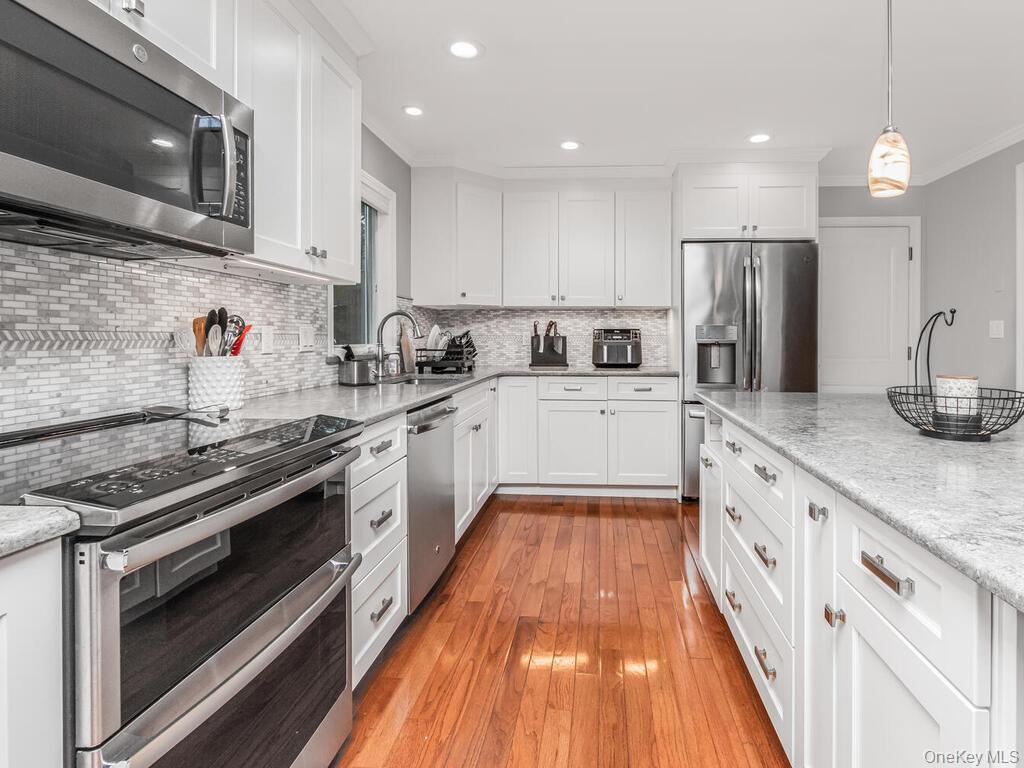 #4 photo, 70 Breckenridge Road, Mahopac , NY 10541