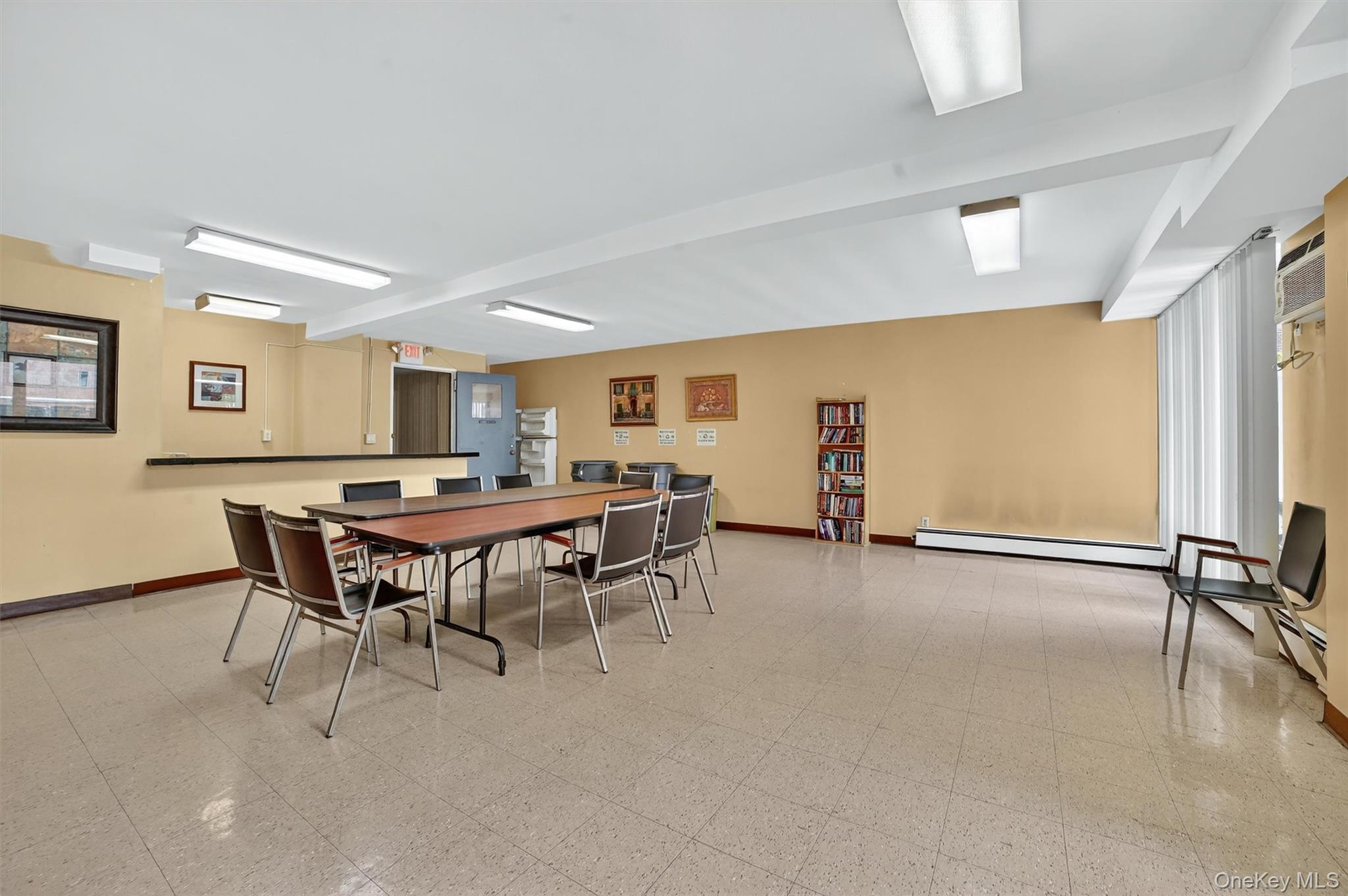 #19 photo, 377 Westchester Avenue, Port Chester , NY 10573