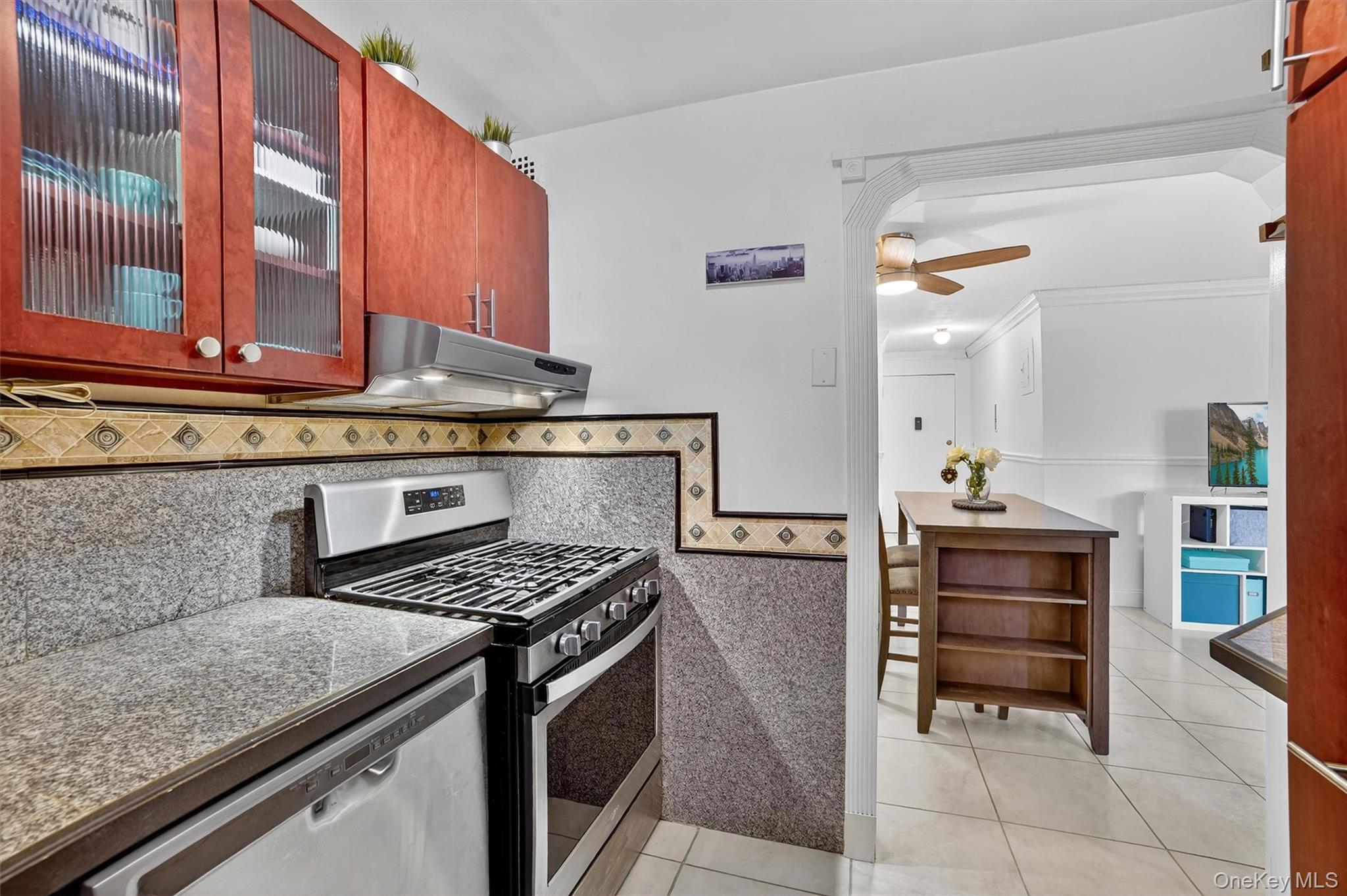 #9 photo, 377 Westchester Avenue, Port Chester , NY 10573