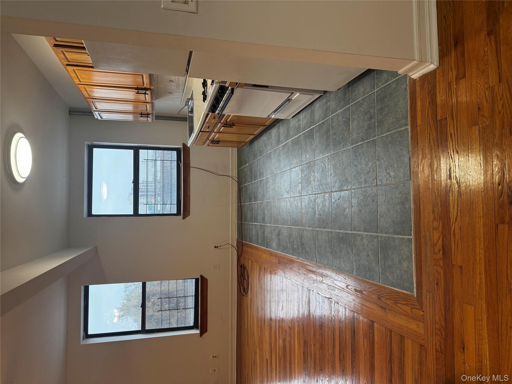 #2 photo, 875 Longfellow Avenue, 布朗士 Bronx , NY 10474