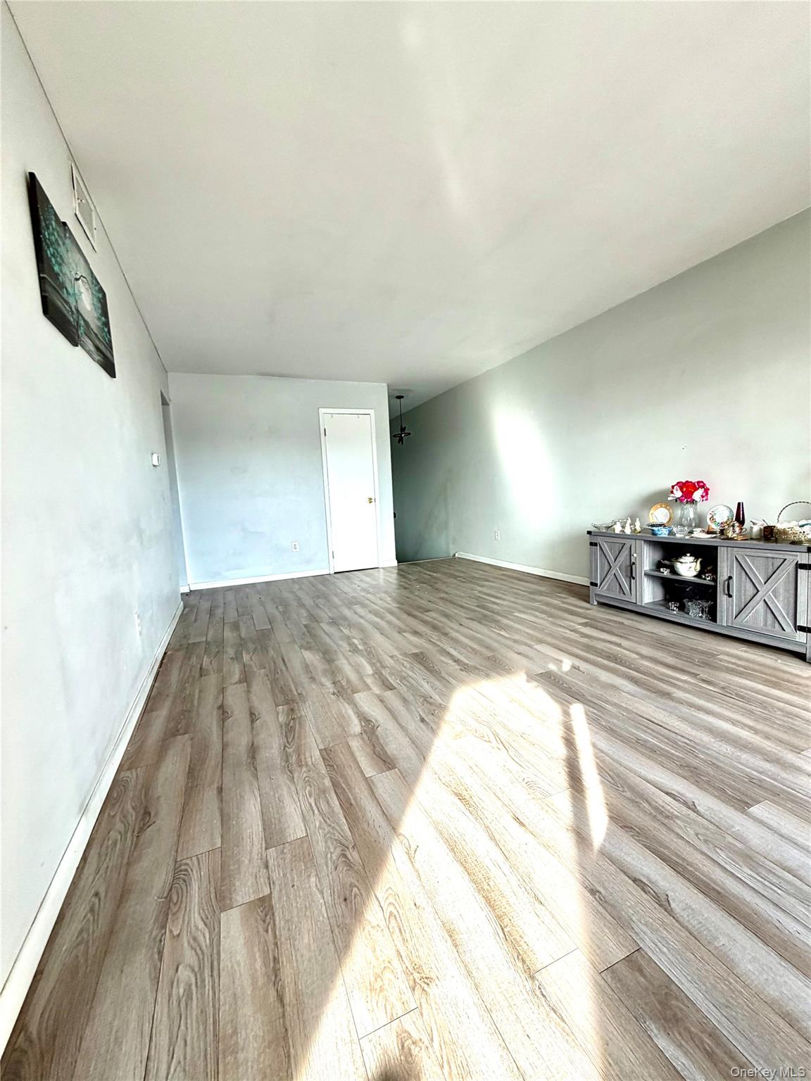 #3 photo, 26 Cooper Road, 뉴욕주 Poughkeepsie , NY 12603