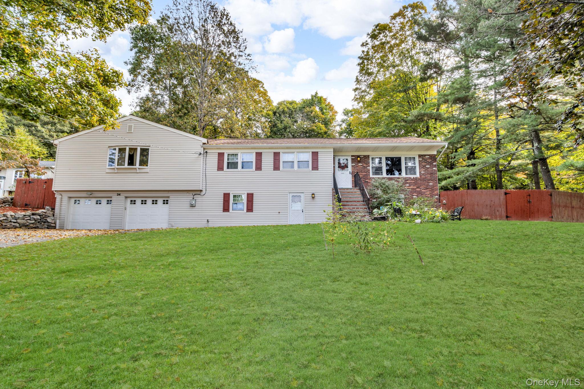 #1 photo, 34 Steiner Drive, 纽约州 Mahopac , NY 10541