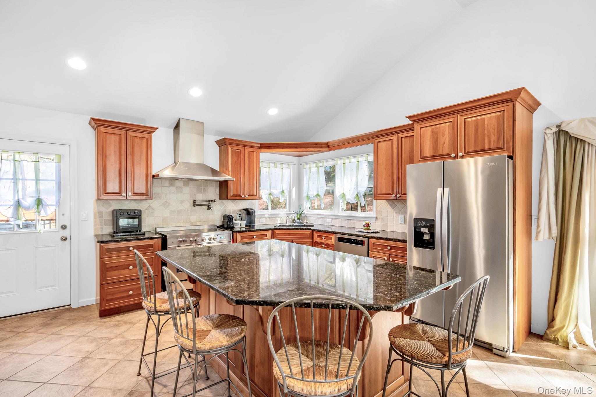 #10 photo, 34 Steiner Drive, 纽约州 Mahopac , NY 10541