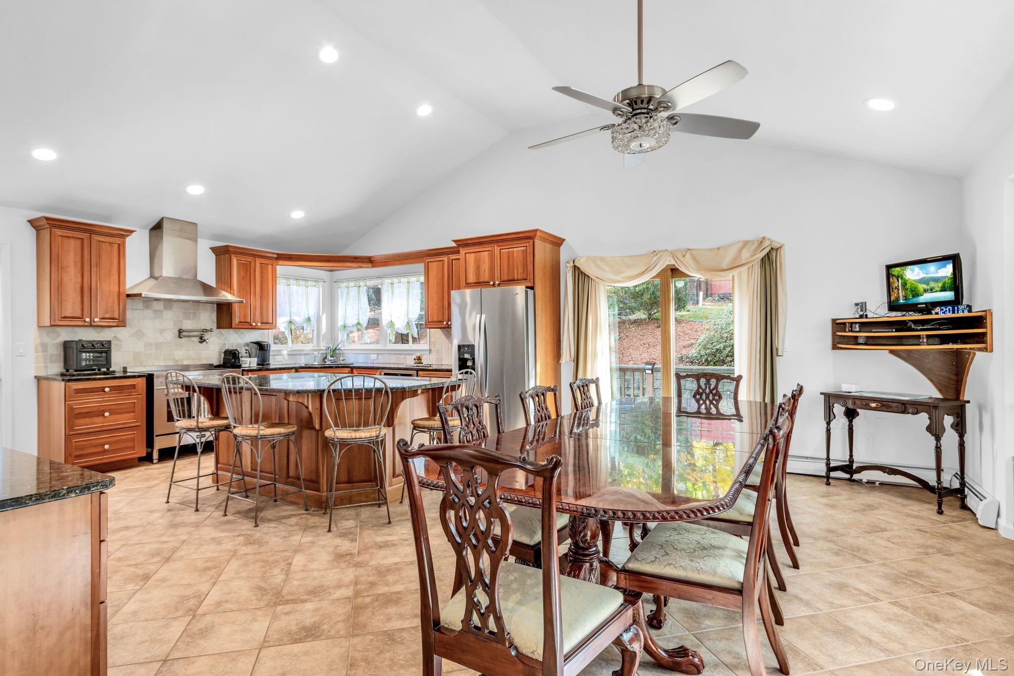 #17 photo, 34 Steiner Drive, 纽约州 Mahopac , NY 10541