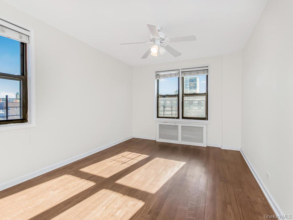 #8 photo, 645 W 239th Street, 브롱크스 Bronx , NY 10463