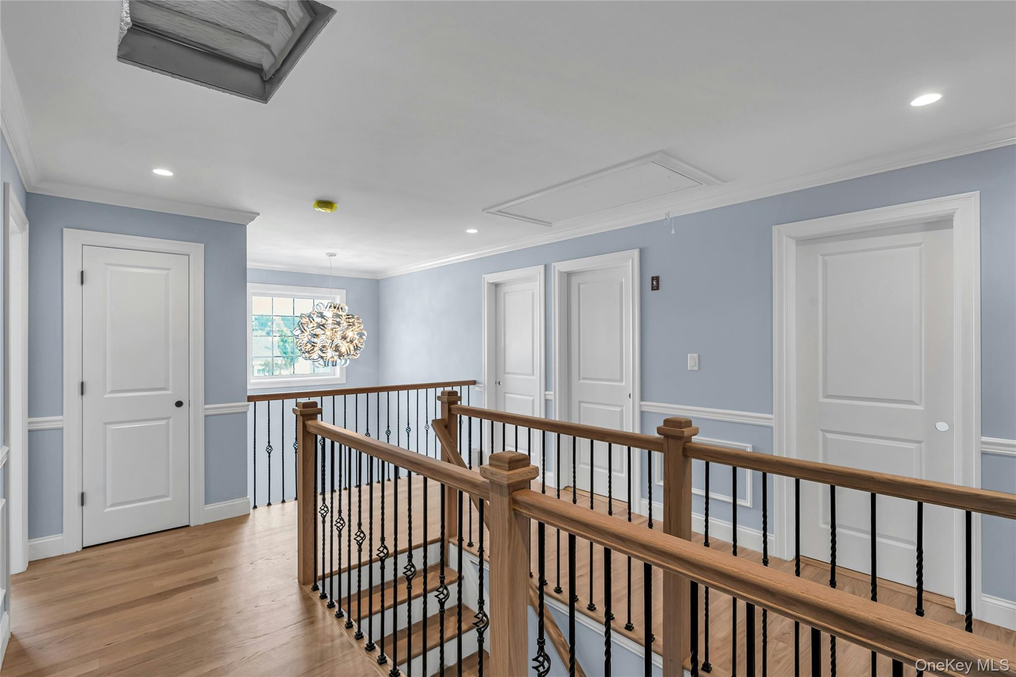 #16 photo, 68 Caroline Street, Нассау ‖ Bethpage , NY 11714